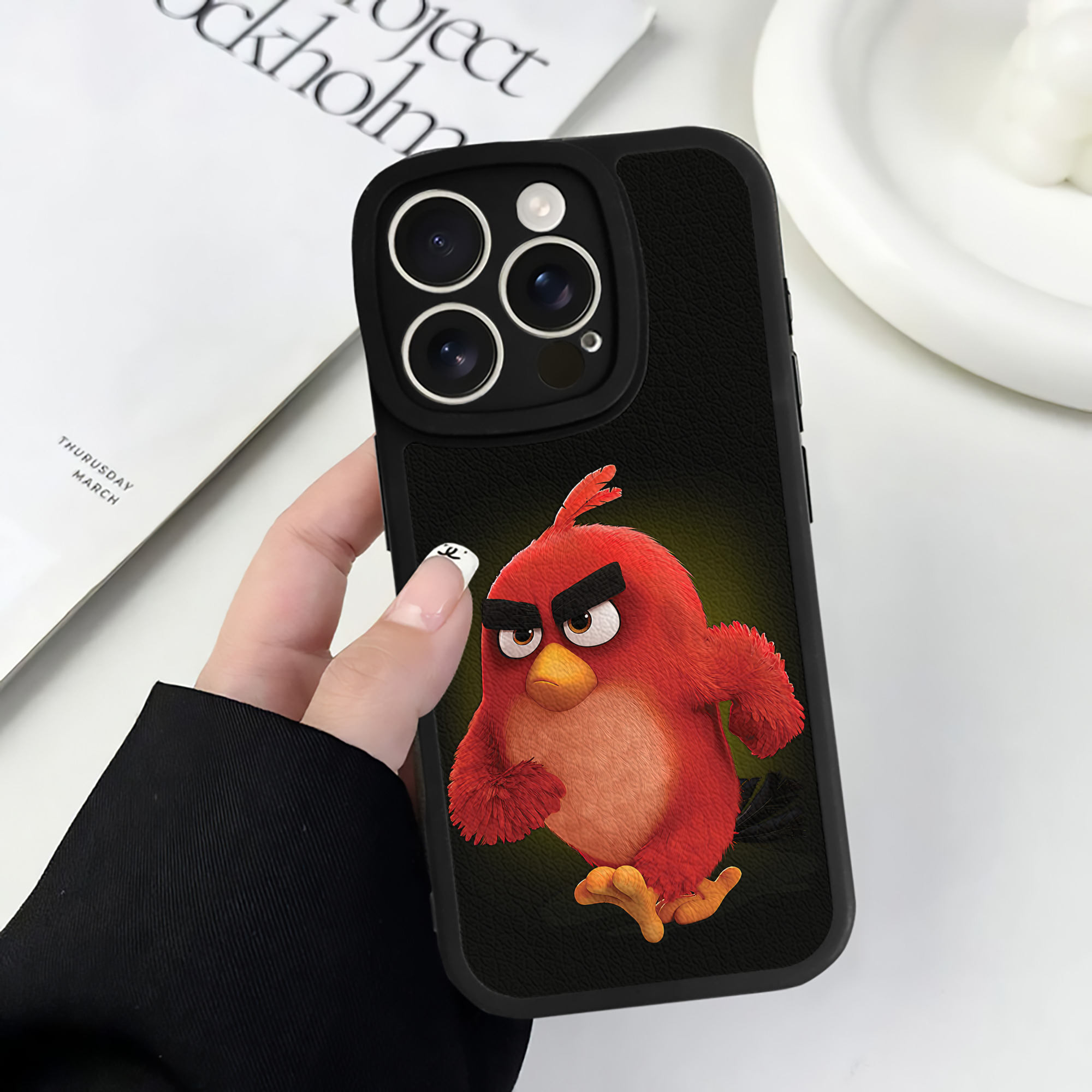 （画像用） Angry Birds アングリーバード 【iPhone 16シリーズ対応】シリコンスマホケース（レザー調） 材質：シリコン